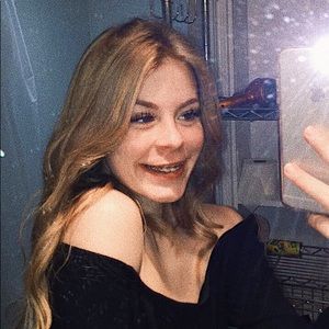 Meet your Posher, Hahailey